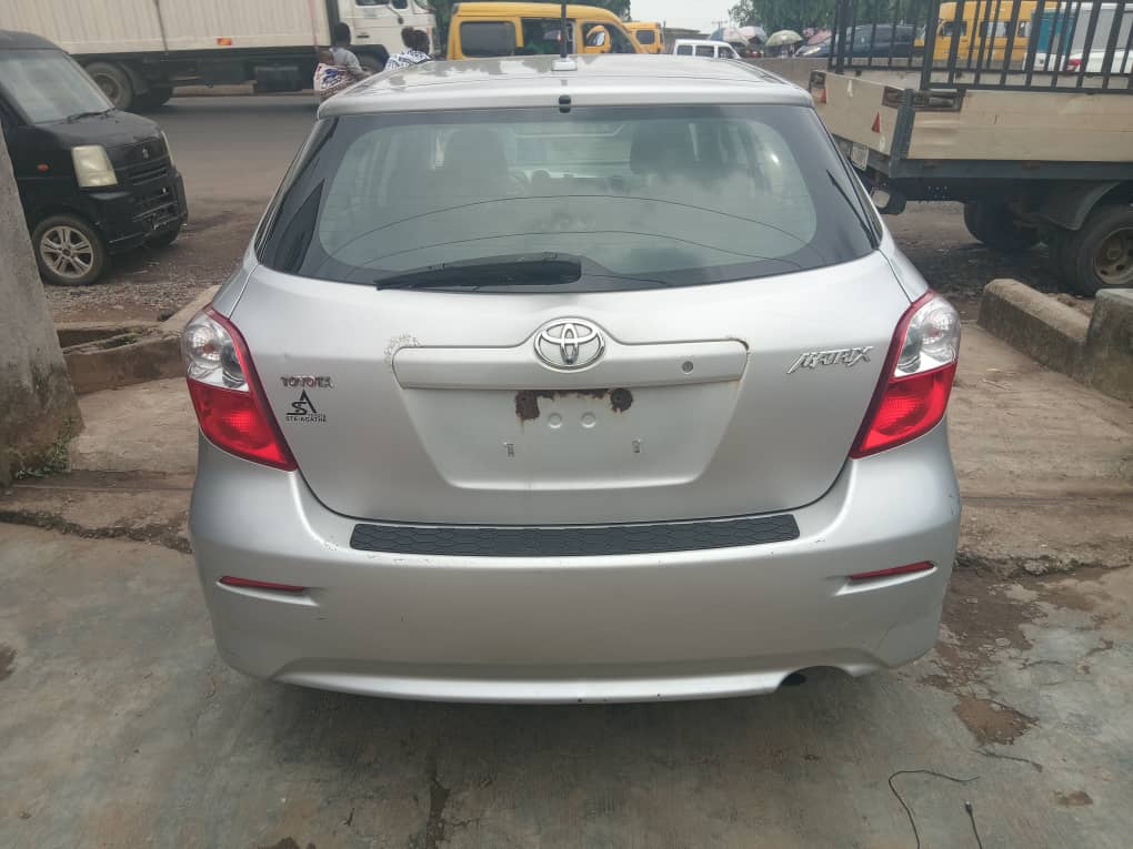 TOYOTA MATRIX